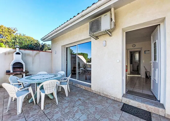 Laplace By Interhome Casa de Férias