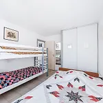 Laplace By Interhome * Сустон