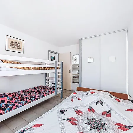 Laplace By Interhome * סוסטון